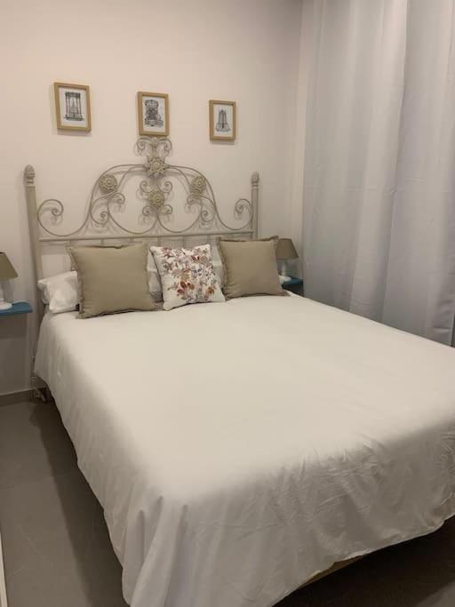 Apartamento En Centro Historico Cerca De La Playa Apartment Cadiz Ngoại thất bức ảnh